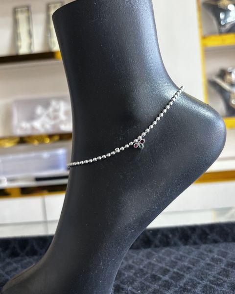 Light silver bead-chain payal